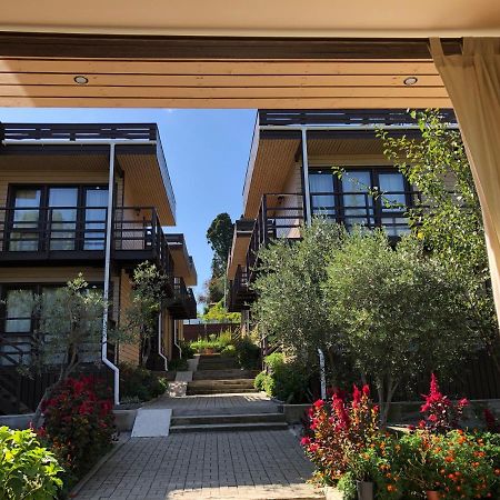Hotel Eco Village New Athos Екстериор снимка